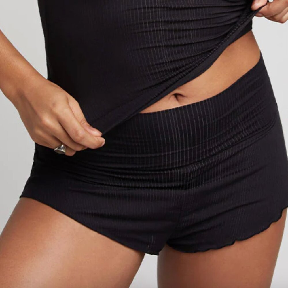 Negative - Whipped Mini Short - Black - Medium